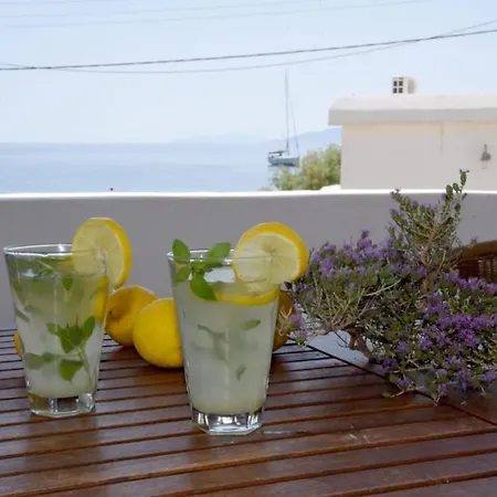 Anna Kythnos * Kanala