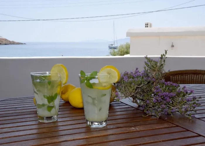 Anna Kythnos * Kanala